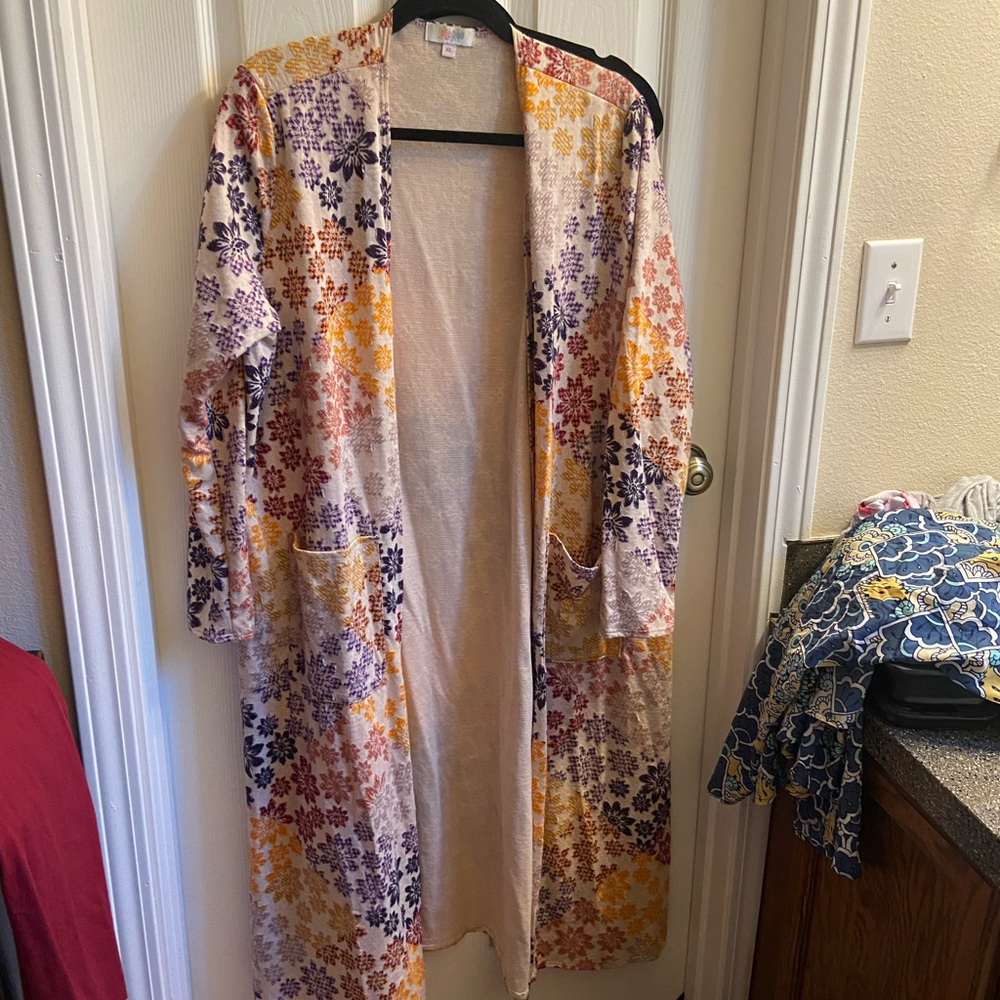 LuLaRoe Shirley